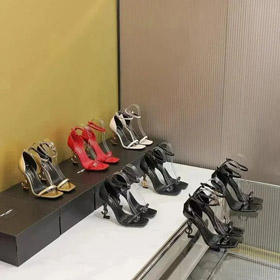 SAINT LAURENT LV Opyum in vernice fibbia a forma di tacchi alti-2999  